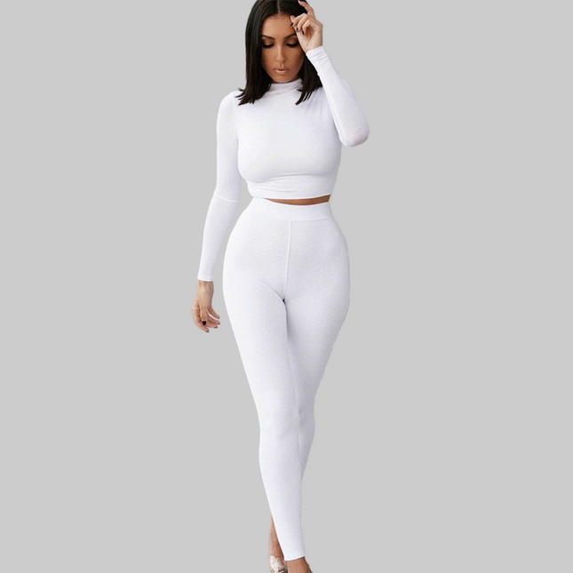 Slim Fitting Long Sleeved Sports Suit For Women